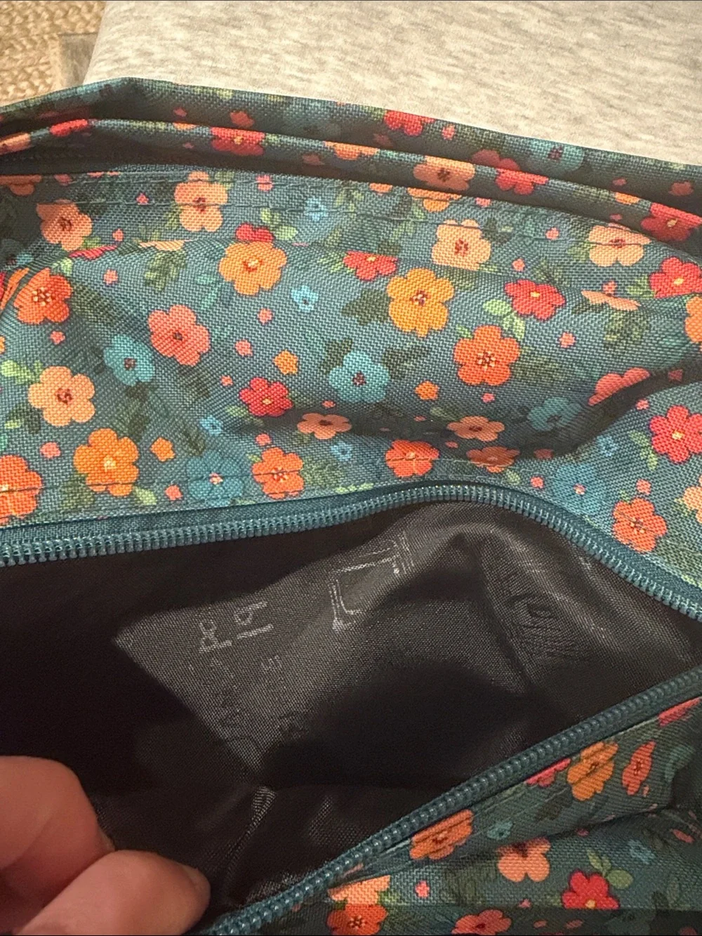 Jansport big student